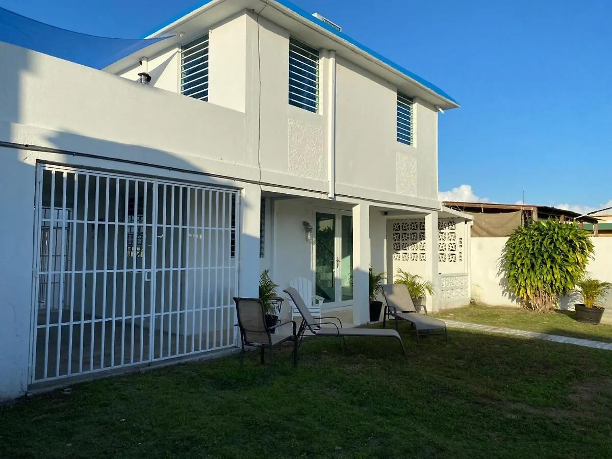 Holiday home Modern Family Home 5 Minutes From Beach Toa Baja