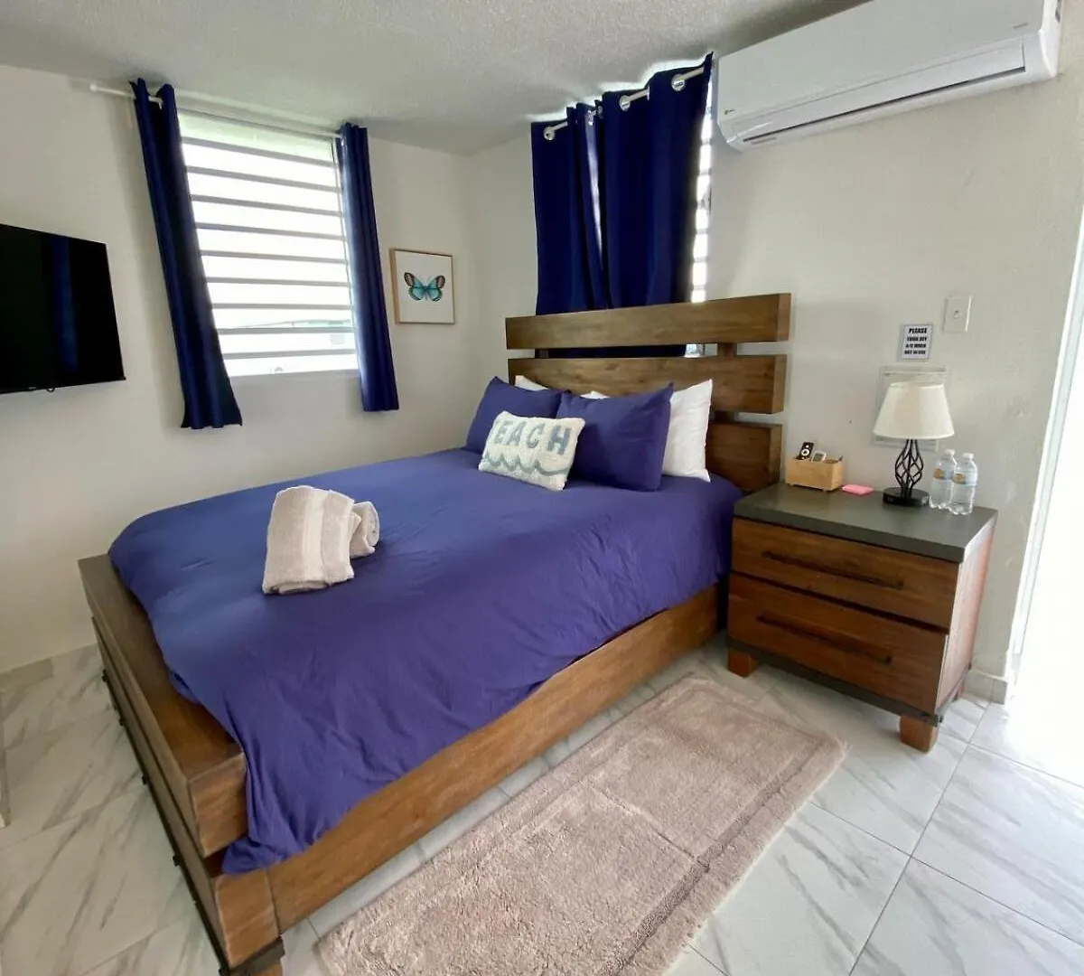 Modern Family Home 5 Minutes From Beach Toa Baja Holiday home